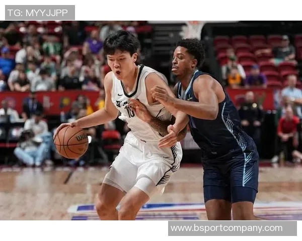 杨瀚森谈训练安排紧凑期待个人针对性训练的到来 杨瀚森谈训练安排紧凑期待个人针对性训练的到来