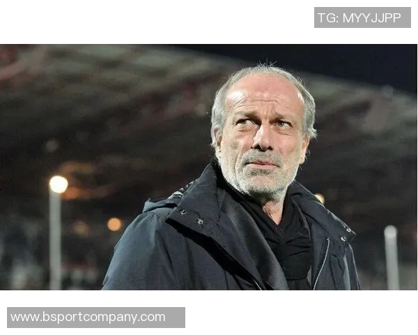 萨巴蒂尼强调高层团结是尤文更衣室和谐的基础选帅需达成一致意见 萨巴蒂尼强调高层团结是尤文更衣室和谐的基础选帅需达成一致意见