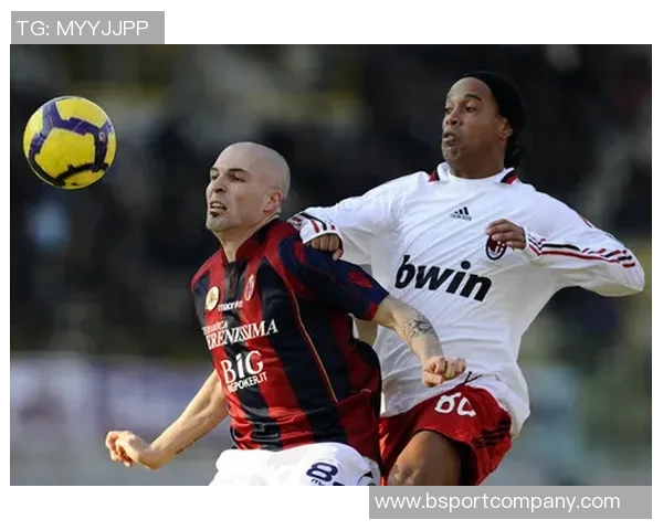 安布罗西尼称若在米兰冬窗必签41岁蒂亚戈席尔瓦重返球队