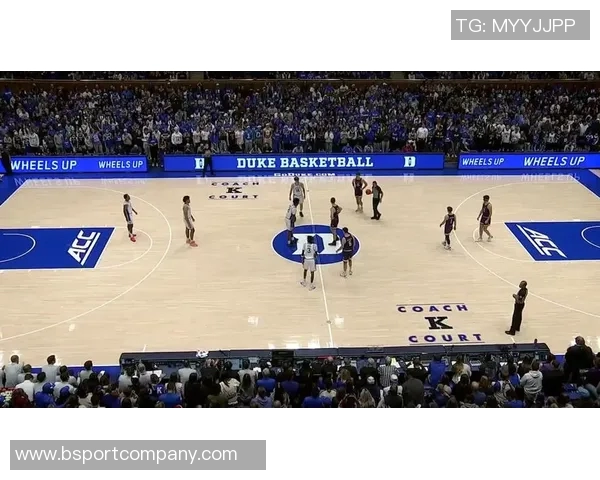 布泽尔创下近30年NCAA和NBA首位战绩8场全胜175分75板25助失误少于10 布泽尔创下近30年NCAA和NBA首位战绩8场全胜175分75板25助失误少于10