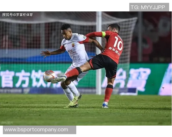 东体分析蓉城新赛季阵容调整茹萨加盟可能性大增 东体分析蓉城新赛季阵容调整茹萨加盟可能性大增