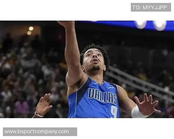 基德赞内姆哈德自首发以来表现出色28分10助力助球队掌控比赛 基德赞内姆哈德自首发以来表现出色28分10助力助球队掌控比赛