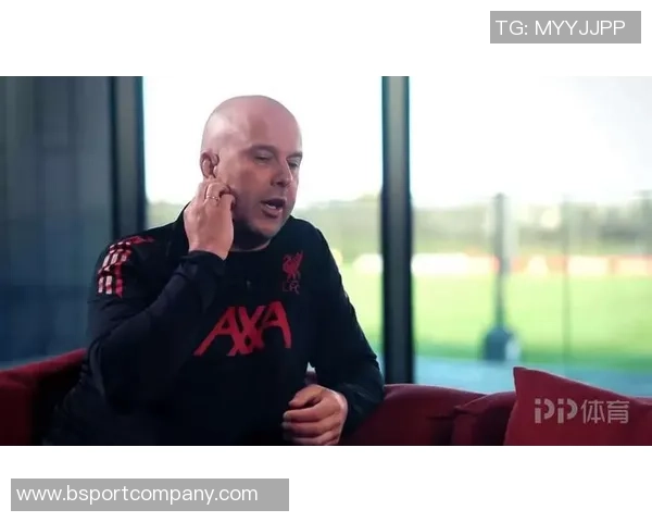 曼联豪取胜利跻身第六名斯洛特首次回应萨拉赫激烈言论