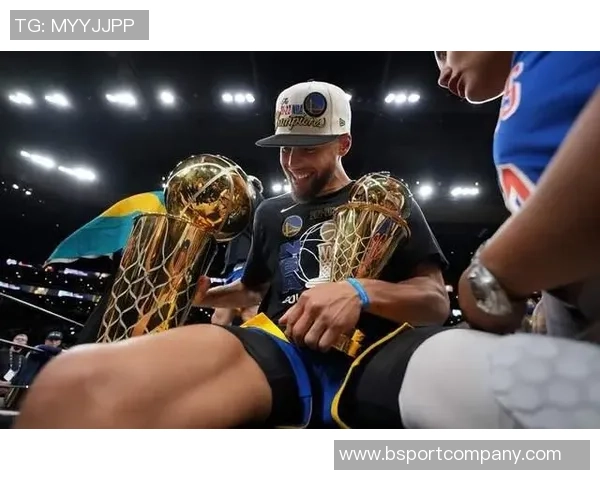 拉科布展望未来勇士再创辉煌目标追赶老巴斯16次总冠军纪录 拉科布展望未来勇士再创辉煌目标追赶老巴斯16次总冠军纪录