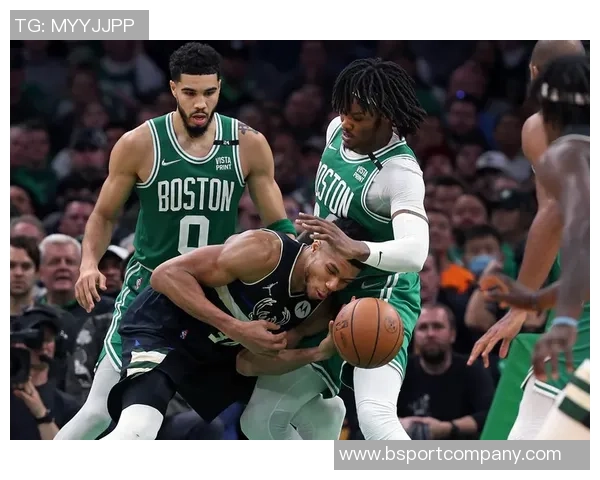 字母哥高效表现难阻对手强势进攻全场贡献26分7篮板4助攻 字母哥高效表现难阻对手强势进攻全场贡献26分7篮板4助攻