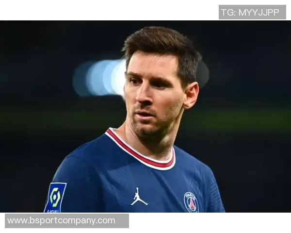 梅西重返诺坎普引发热潮点赞超2600万四条动态成热门焦点 梅西重返诺坎普引发热潮点赞超2600万四条动态成热门焦点