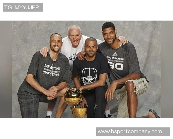 科尔回应波波言论称邓肯是其荣誉基础与库里关系相似 科尔回应波波言论称邓肯是其荣誉基础与库里关系相似