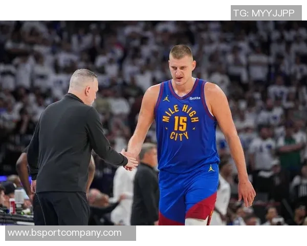 勇士与雷霆的较量分析尼科被解雇的背后故事约基奇的赛场乐趣与挑战