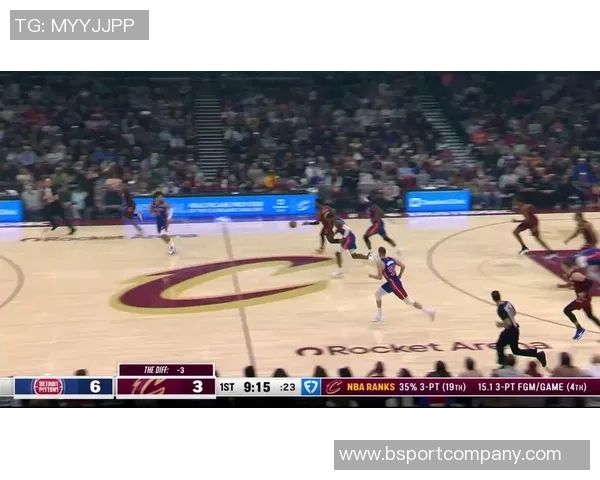 米切尔半场狂砍25分表现惊艳三分球精准助球队争胜